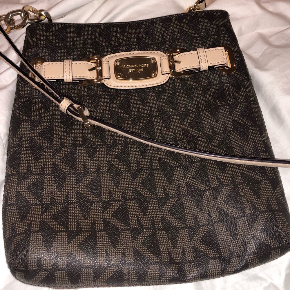 Michael Kors purse